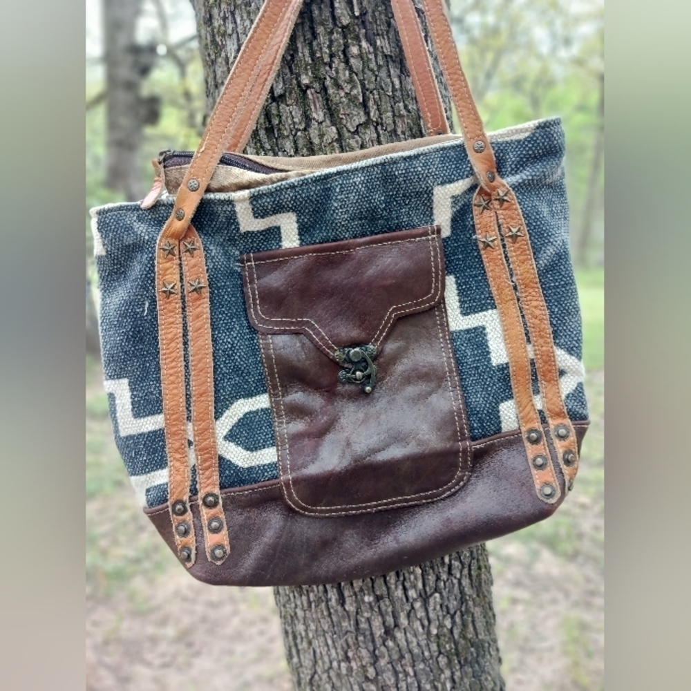 Gorgeous Hopofly Bag
